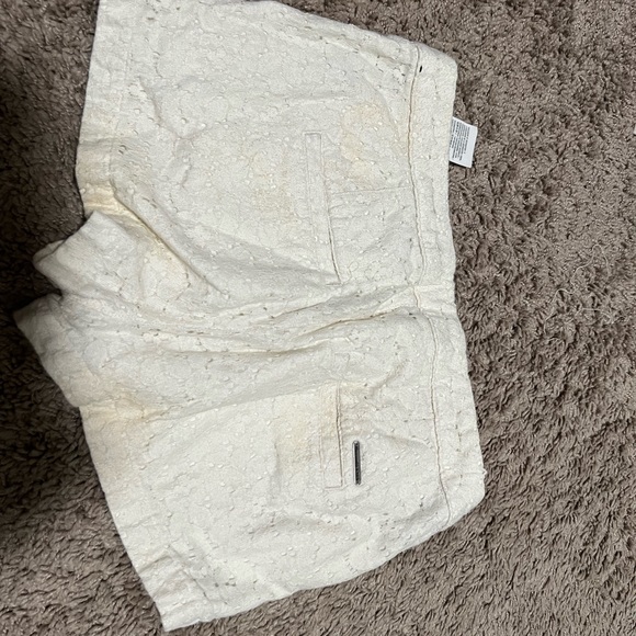 Abercrombie and Fitch lace shorts - Picture 2 of 4